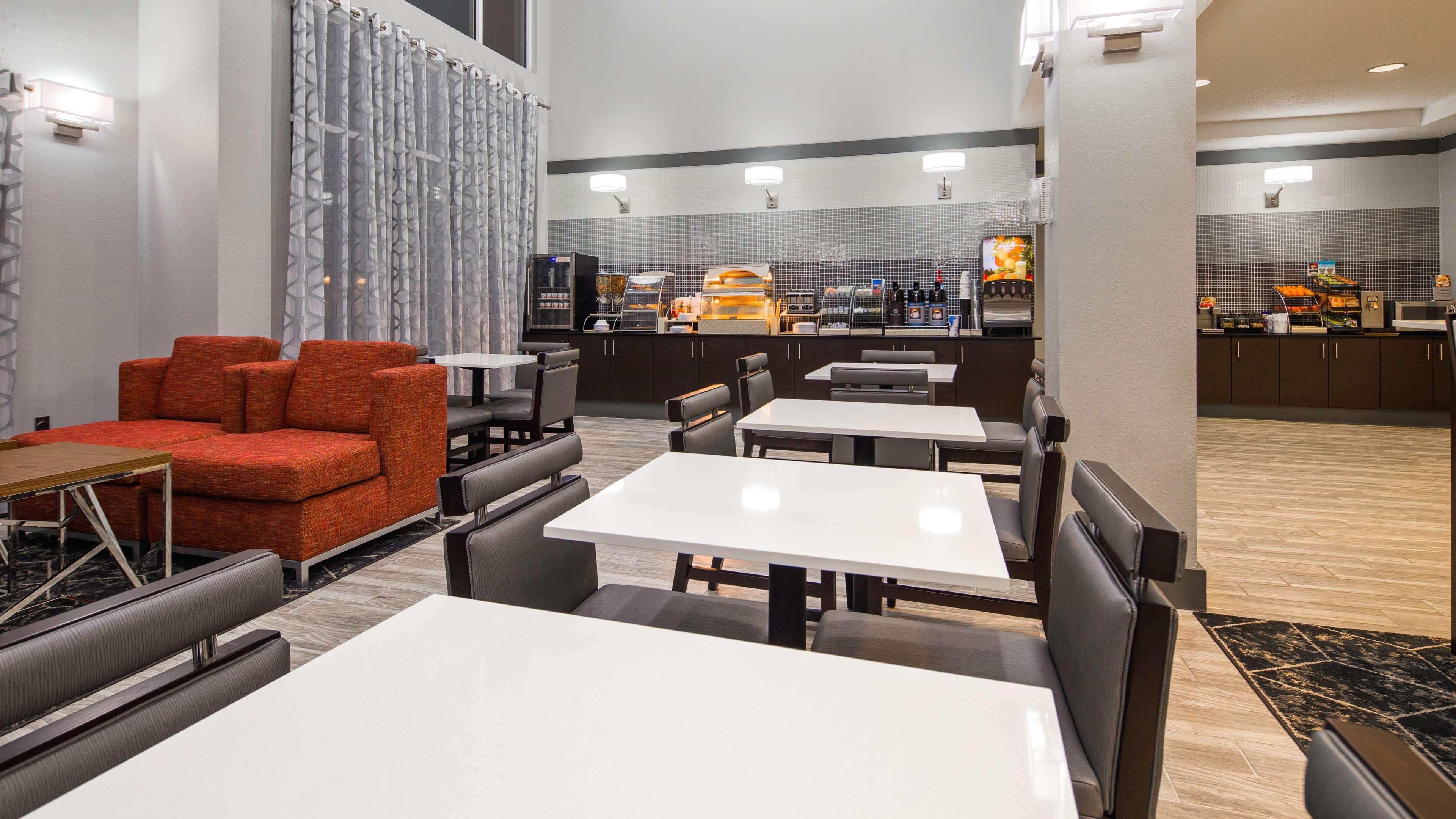 Best Western Plus Philadelphia-Choctaw Hotel And Suites Ngoại thất bức ảnh
