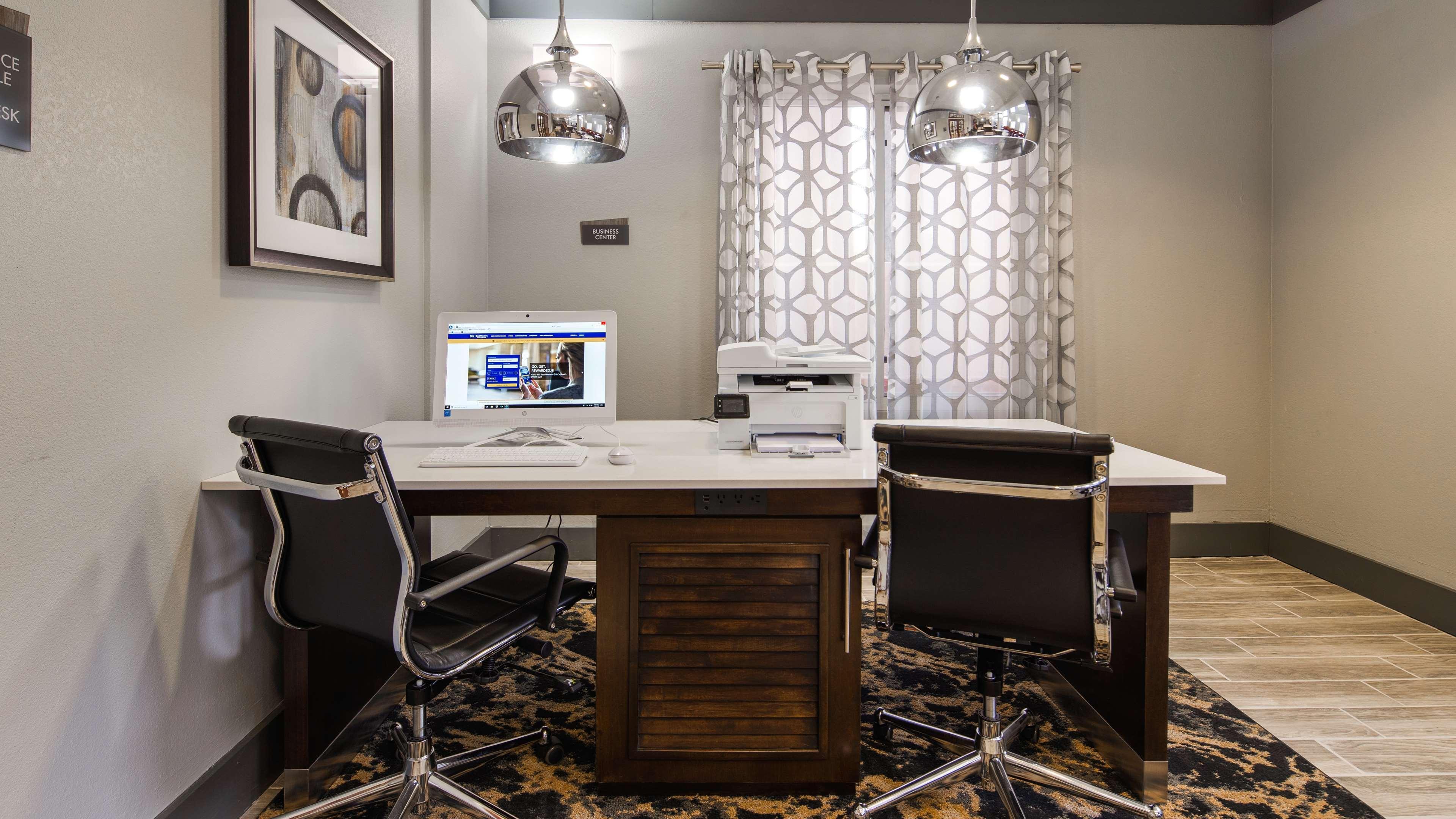 Best Western Plus Philadelphia-Choctaw Hotel And Suites Ngoại thất bức ảnh